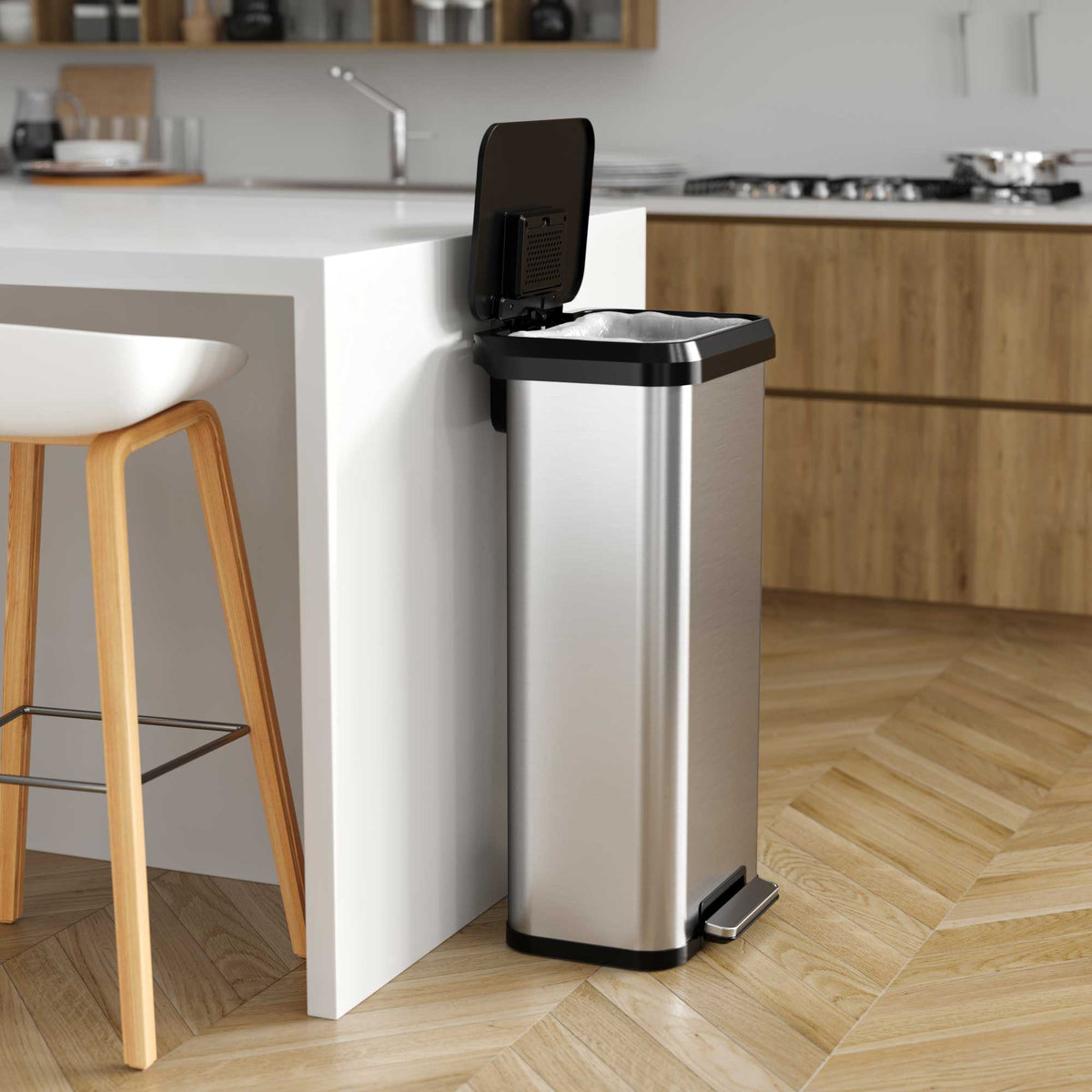 20 litre pedal bins Step on Trash Can iTouchless Capacity: 20 gallons