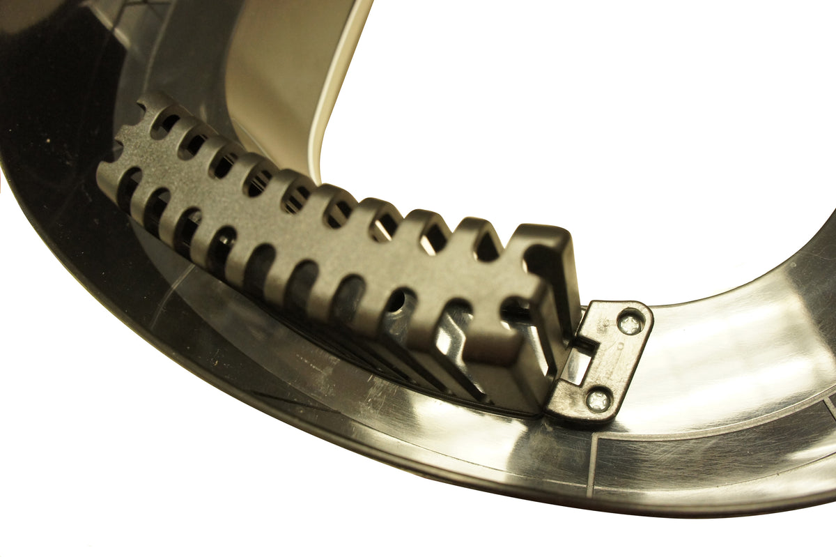 Open lid trash can filter compartment (1 piece) location